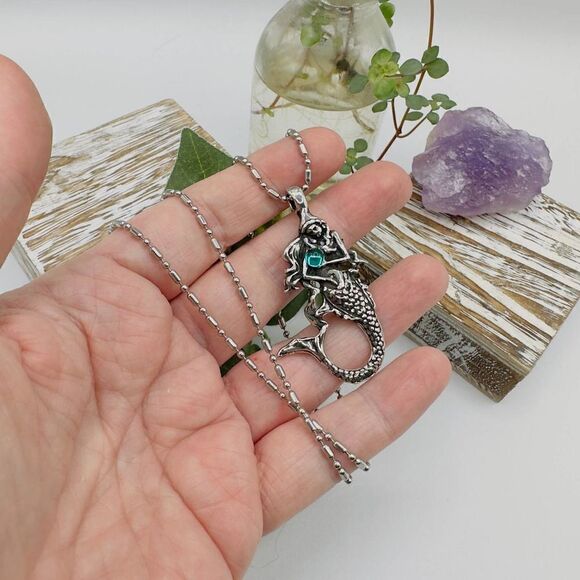 Silver Mermaid Pendant Necklace - Picture 4 of 5